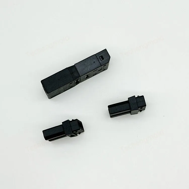 特诚科技精密工程塑料注塑件实拍